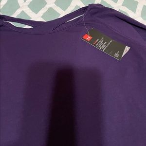 Women Under Armour Casual/workout Top, new with tags